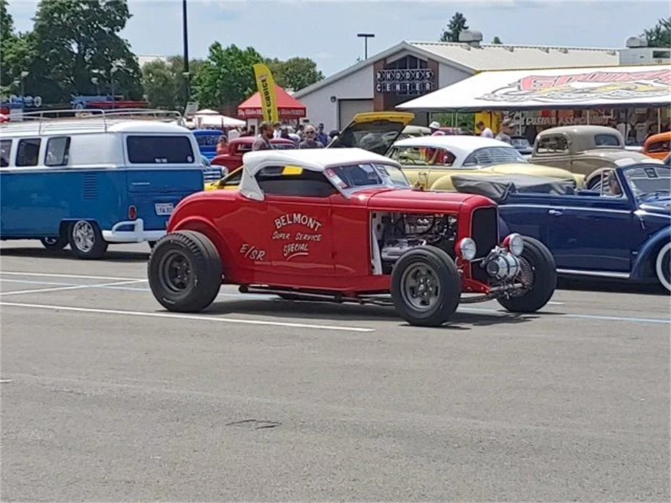 1932 Ford Model 18 & 40 - Image 10 of 31