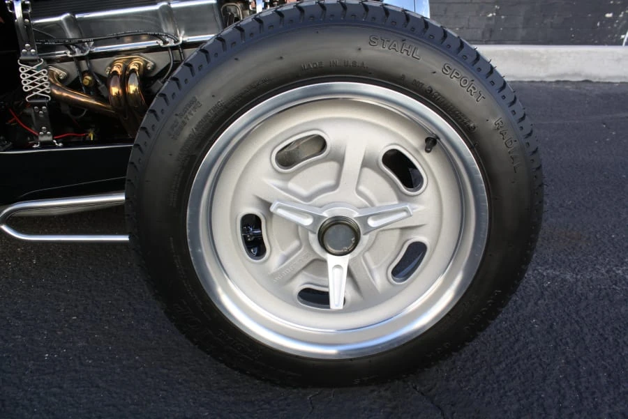 1932 Ford Model 18 & 40 - Image 13 of 23