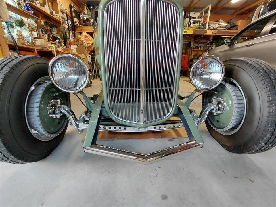 1932 Ford Model 18 & 40 - Image 15 of 31
