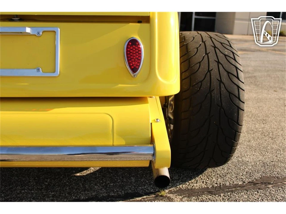1932 Ford Model 18 & 40 - Image 21 of 31