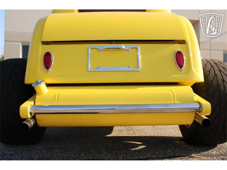 1932 Ford Model 18 & 40 - Image 20 of 31