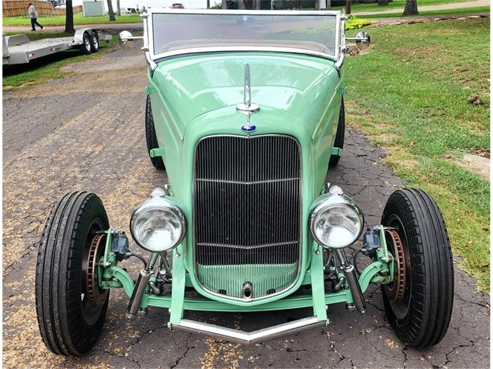 1932 Ford Model 18 & 40 - Image 8 of 12