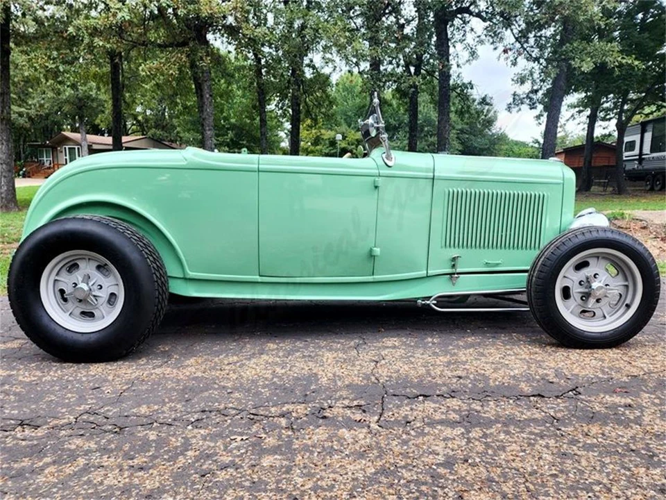 1932 Ford Model 18 & 40 - Image 2 of 12
