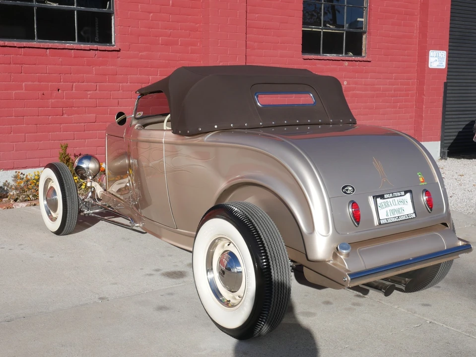 1932 Ford Model 18 & 40 - Image 10 of 12