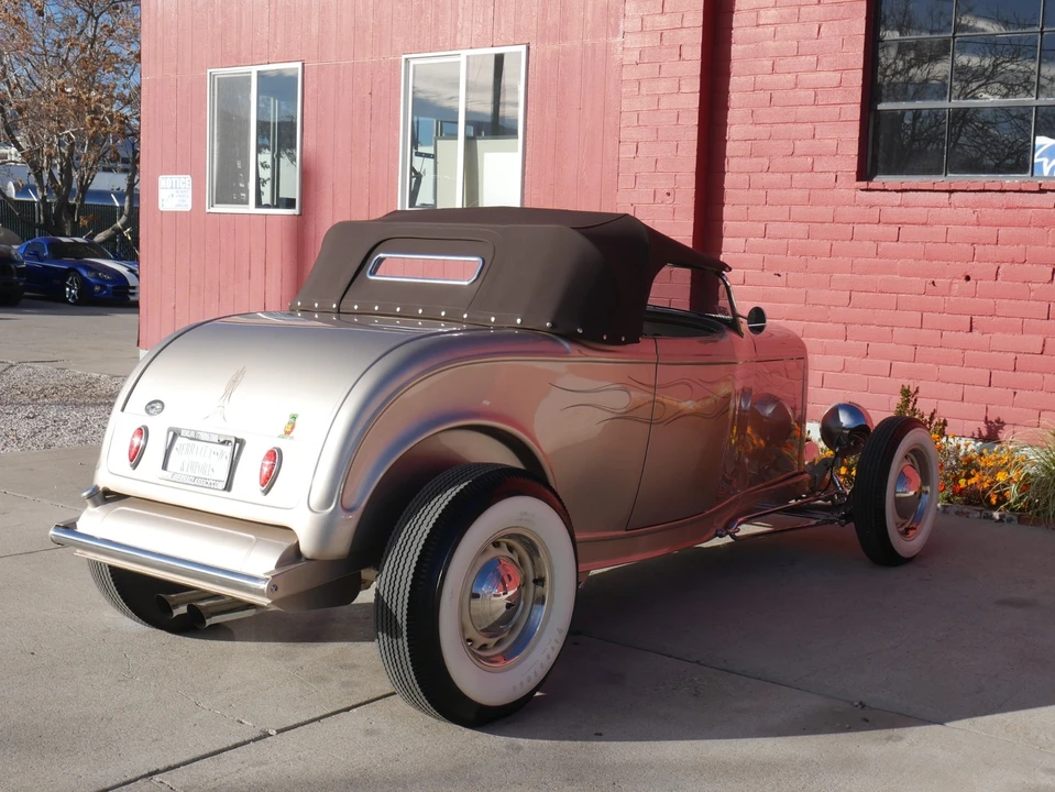 1932 Ford Model 18 & 40 - Image 11 of 12