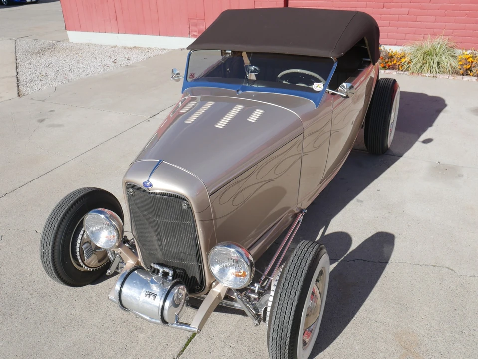 1932 Ford Model 18 & 40 - Image 6 of 12