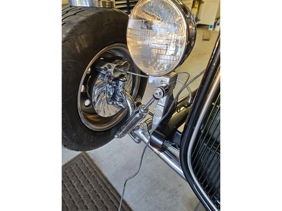 1932 Ford Model 18 & 40 - Image 11 of 12
