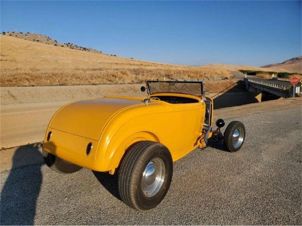 1932 Ford Model 18 & 40 - Image 16 of 18