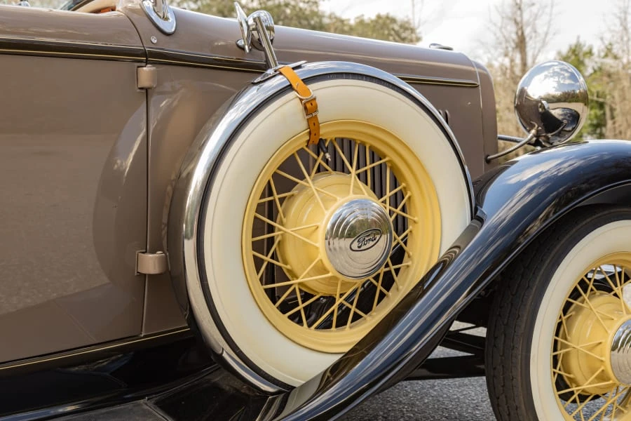 1932 Ford Model 18 & 40 - Image 16 of 31