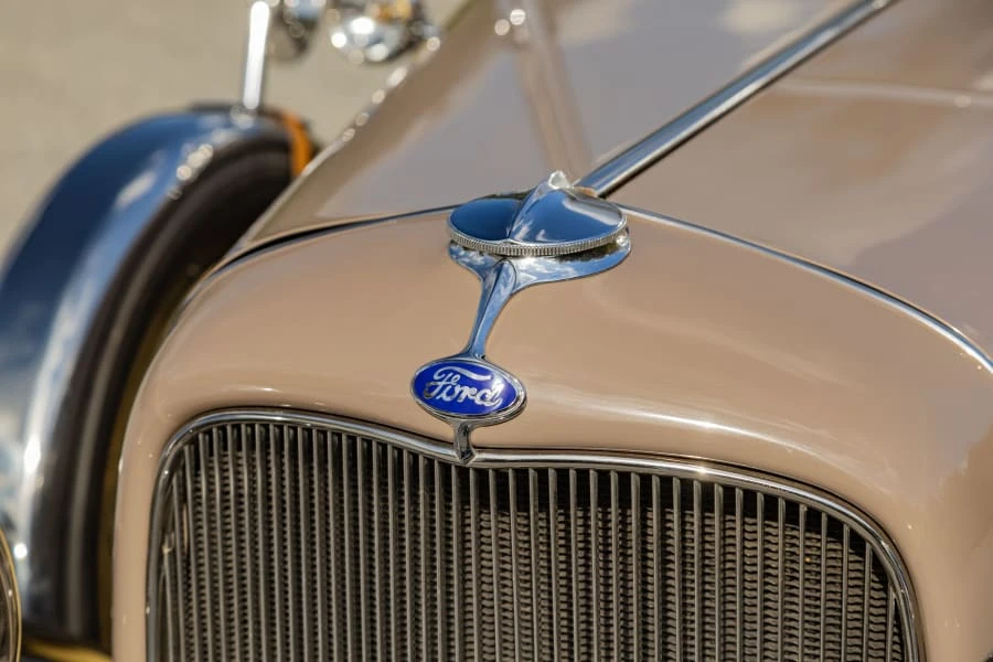 1932 Ford Model 18 & 40 - Image 18 of 31