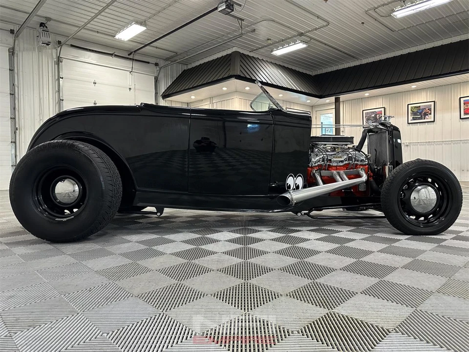 1932 Ford Model 18 & 40 - Image 17 of 31