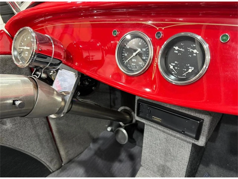 1932 Ford Model 18 & 40 - Image 17 of 31