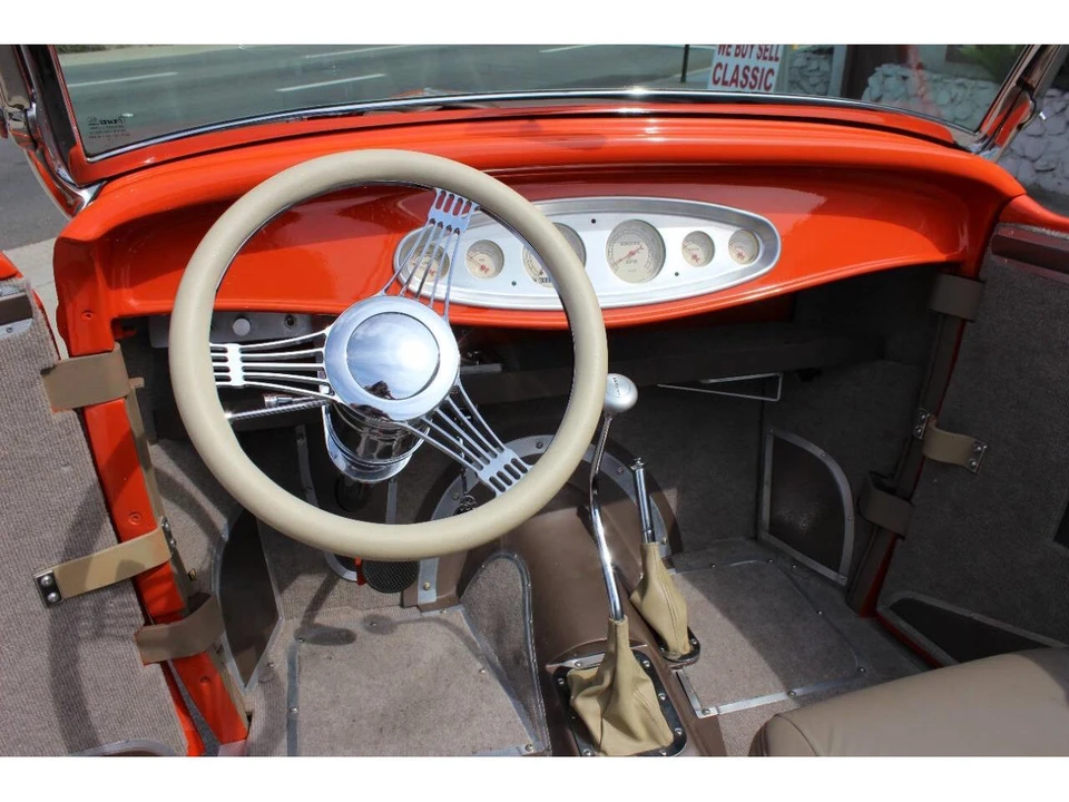 1932 Ford Model 18 & 40 - Image 17 of 31