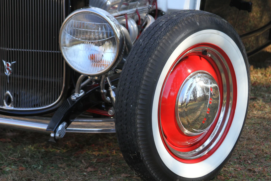 1932 Ford Model 18 & 40 - Image 8 of 30