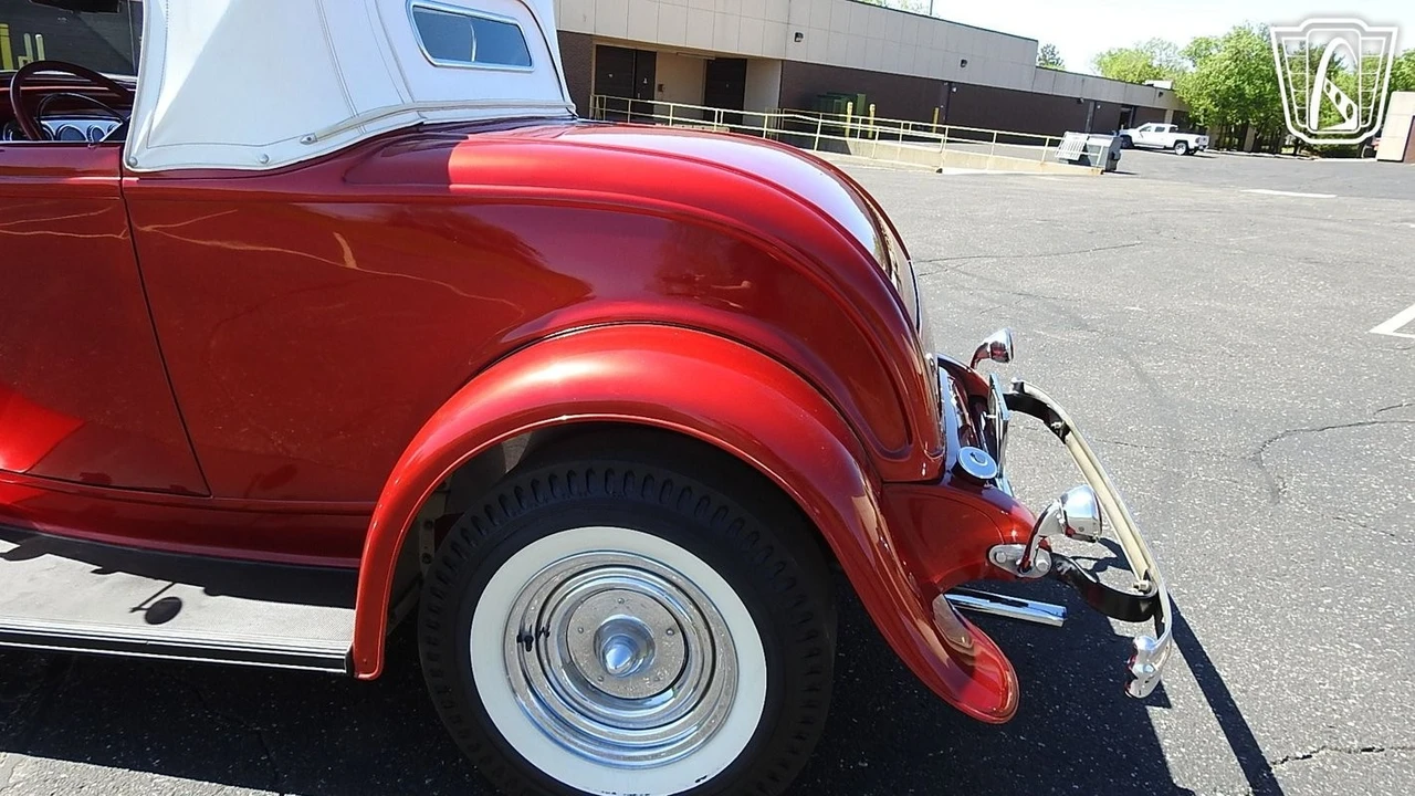 1932 Ford Model 18 & 40 - Image 12 of 12