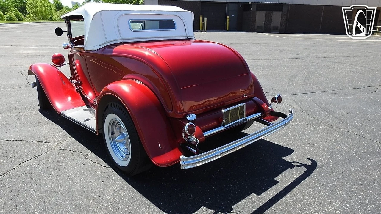 1932 Ford Model 18 & 40 - Image 15 of 21