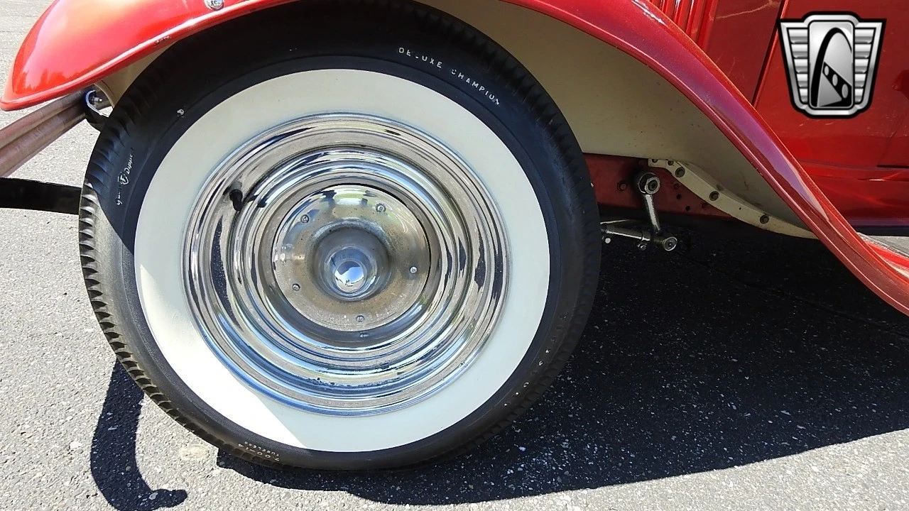 1932 Ford Model 18 & 40 - Image 8 of 21