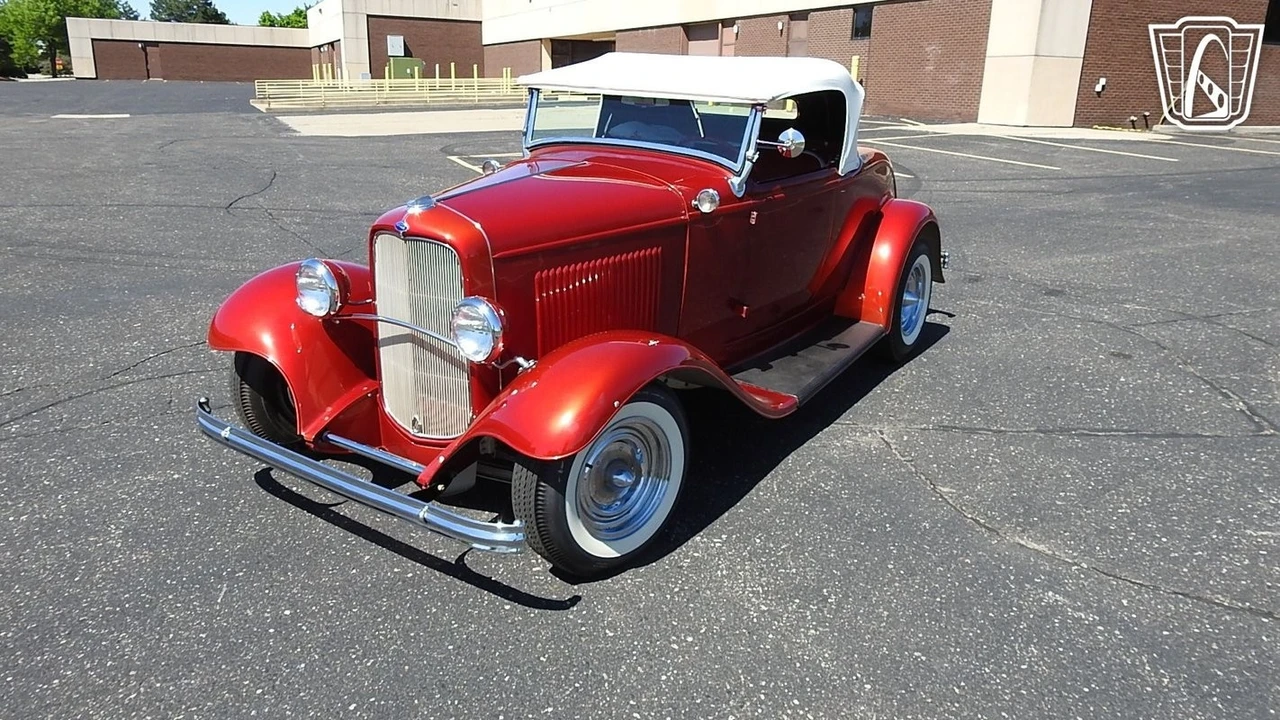 1932 Ford Model 18 & 40 - Image 3 of 12
