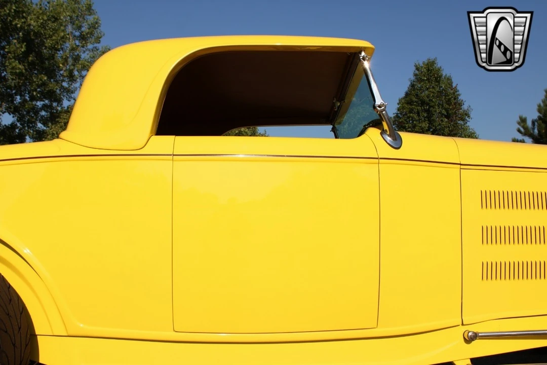 1932 Ford Model 18 & 40 - Image 11 of 12