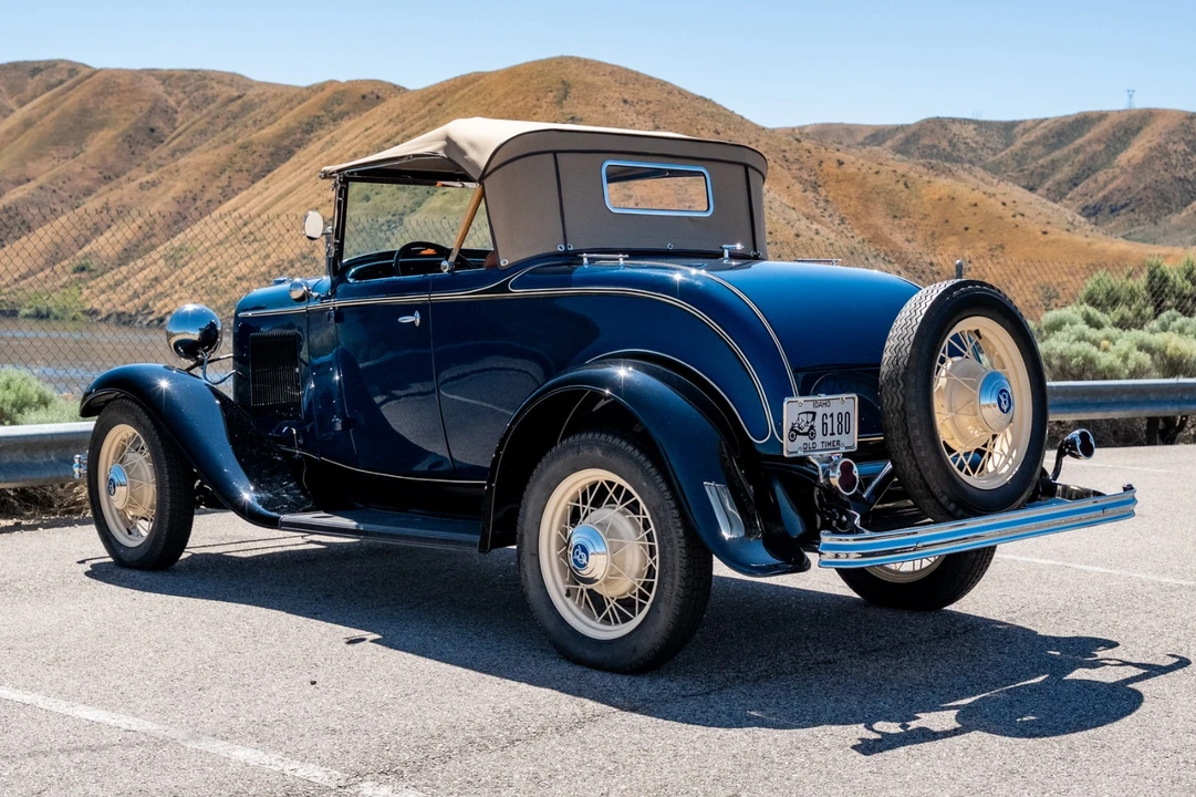 1932 Ford Model 18 & 40 - Image 10 of 31