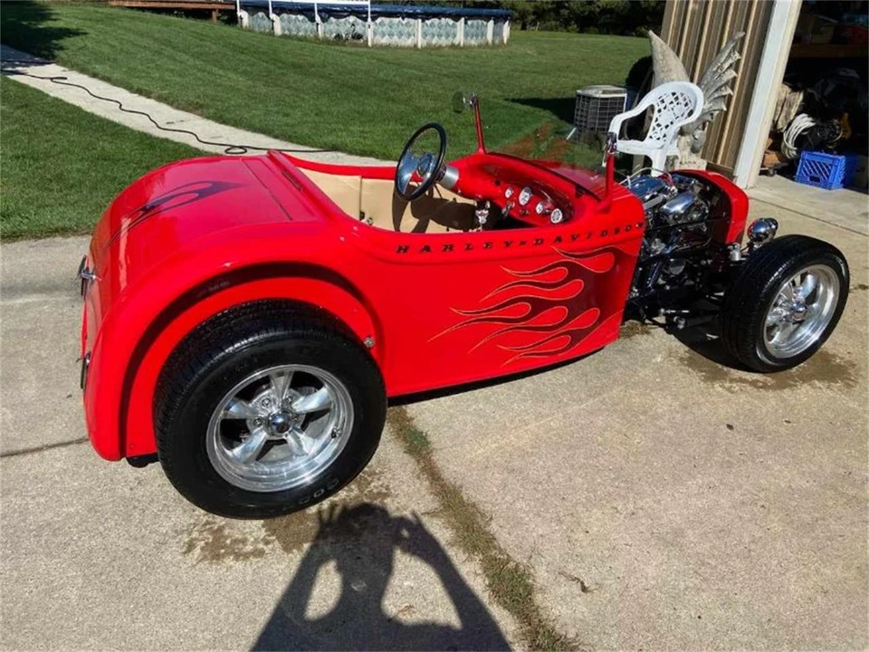 1932 Ford Model 18 & 40 - Image 2 of 12