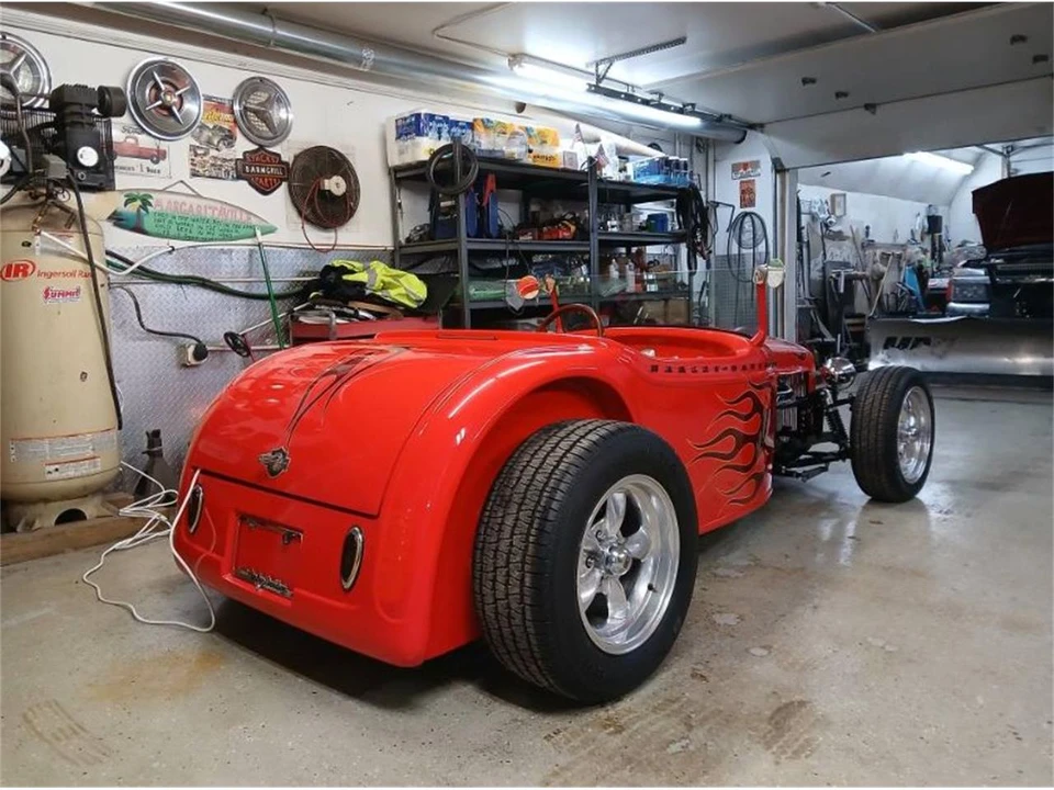 1932 Ford Model 18 & 40 - Image 9 of 12