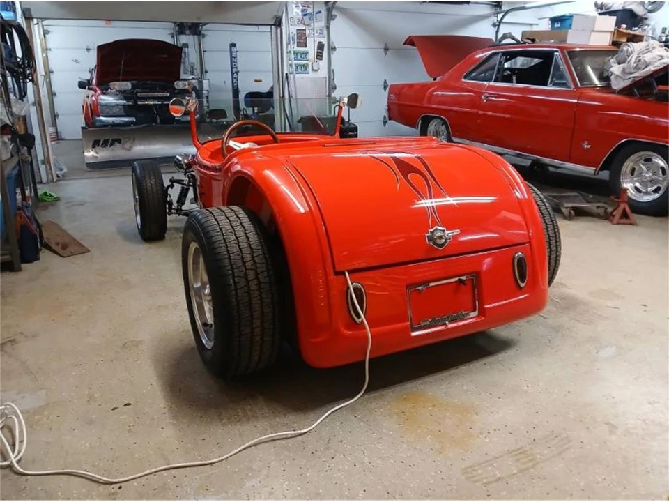 1932 Ford Model 18 & 40 - Image 8 of 12