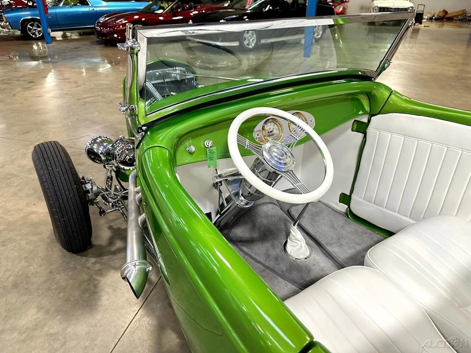 1932 Ford Model 18 & 40 - Image 18 of 24