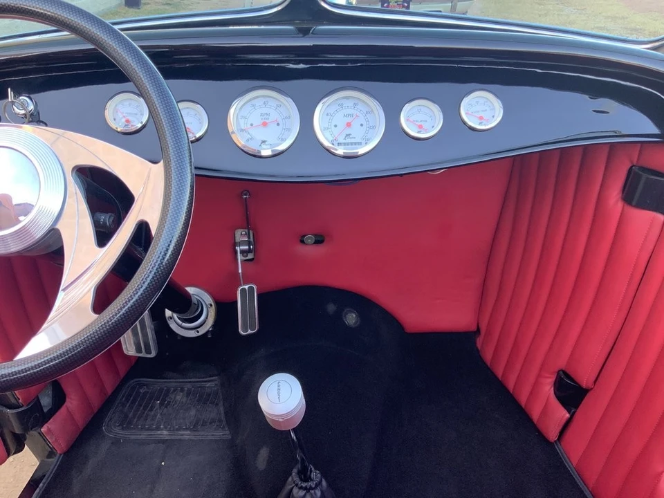 1932 Ford Model 18 & 40 - Image 23 of 31