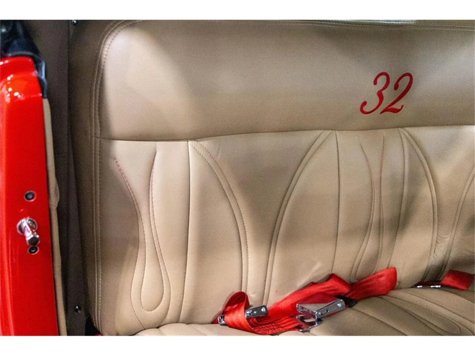 1932 Ford Model 18 & 40 - Image 29 of 31