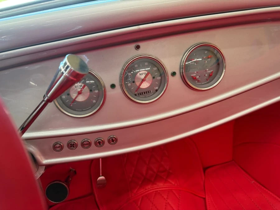 1932 Ford Model 18 & 40 - Image 9 of 18