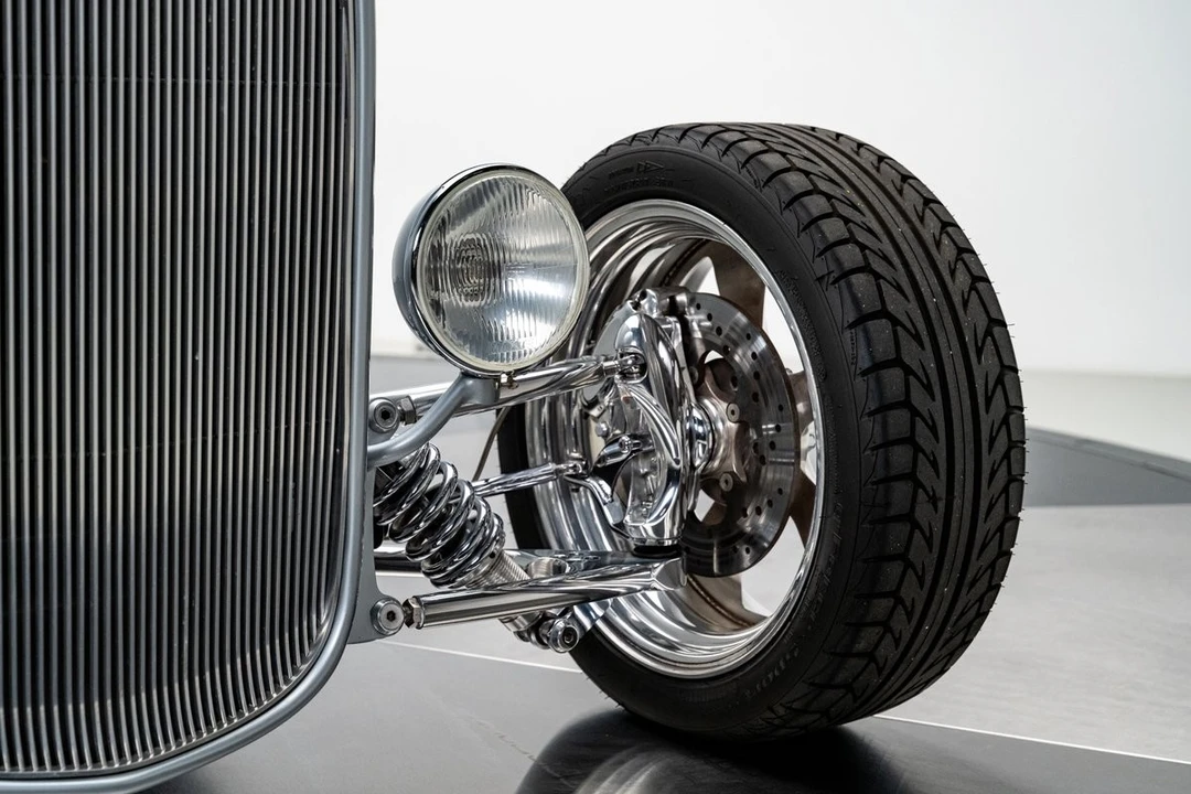 1932 Ford Model 18 & 40 - Image 16 of 21