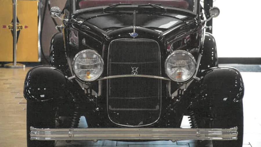 1932 Ford Model 18 & 40 - Image 9 of 12