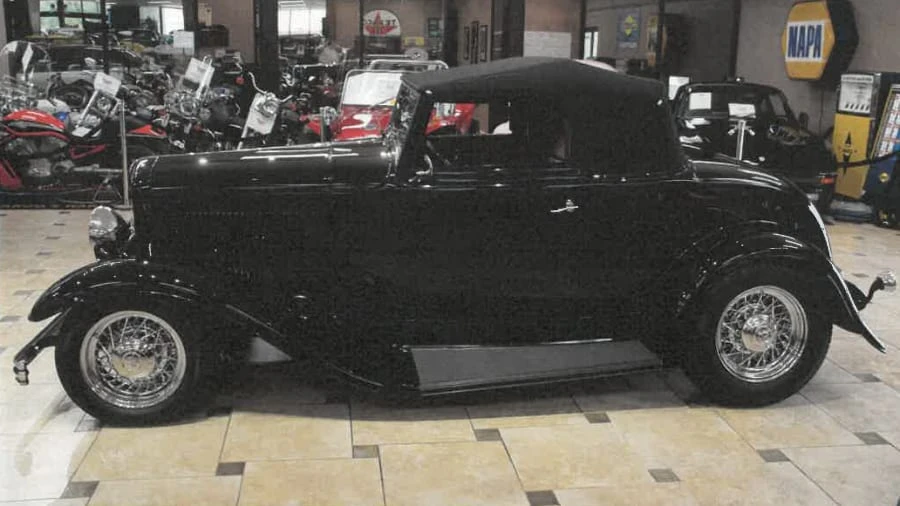 1932 Ford Model 18 & 40 - Image 8 of 12