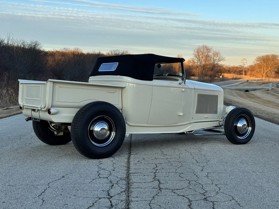 1932 Ford Model 18 & 40 - Image 23 of 31