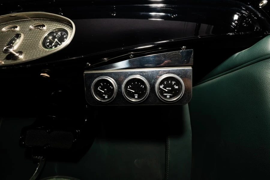 1932 Ford Model 18 & 40 - Image 24 of 31