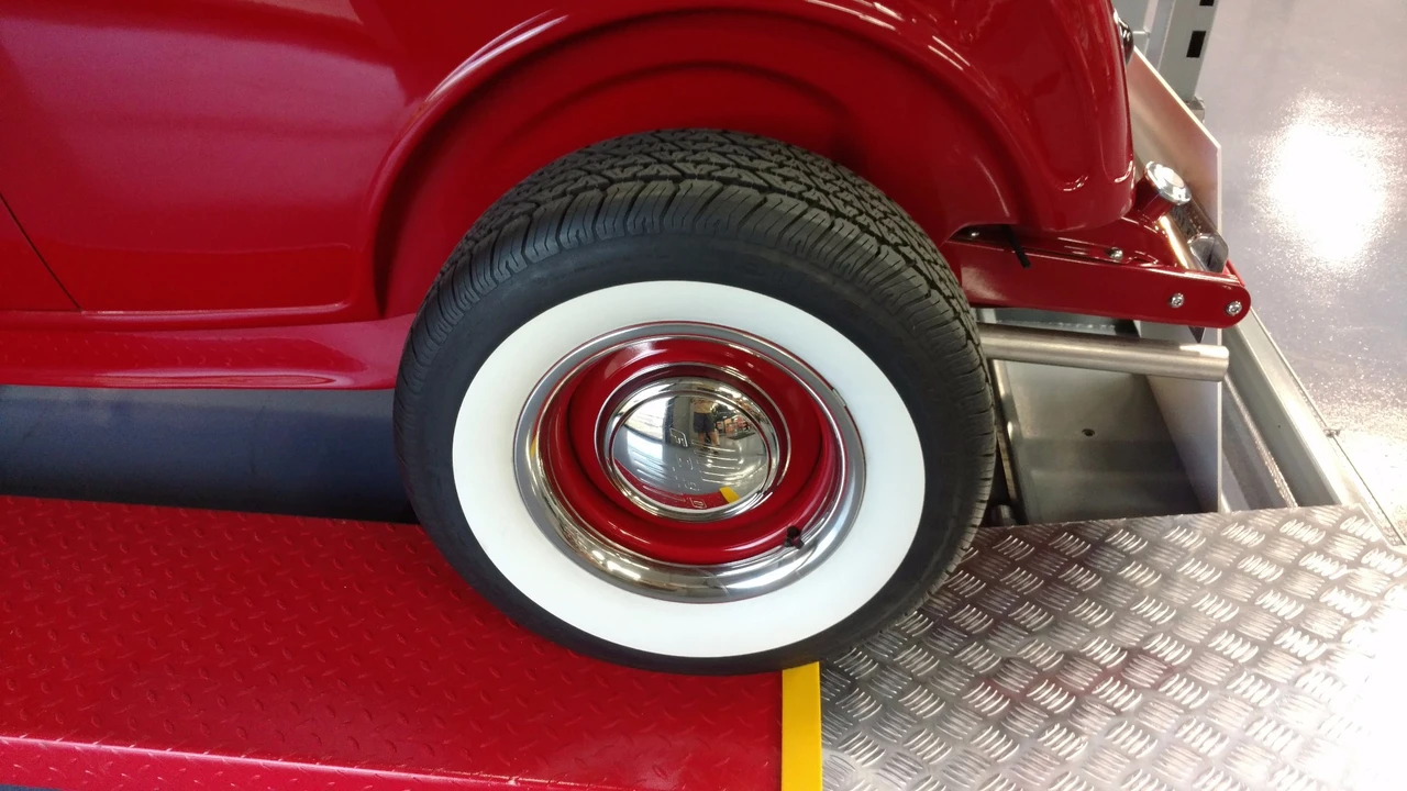 1932 Ford Hot Rod - Image 11 of 31