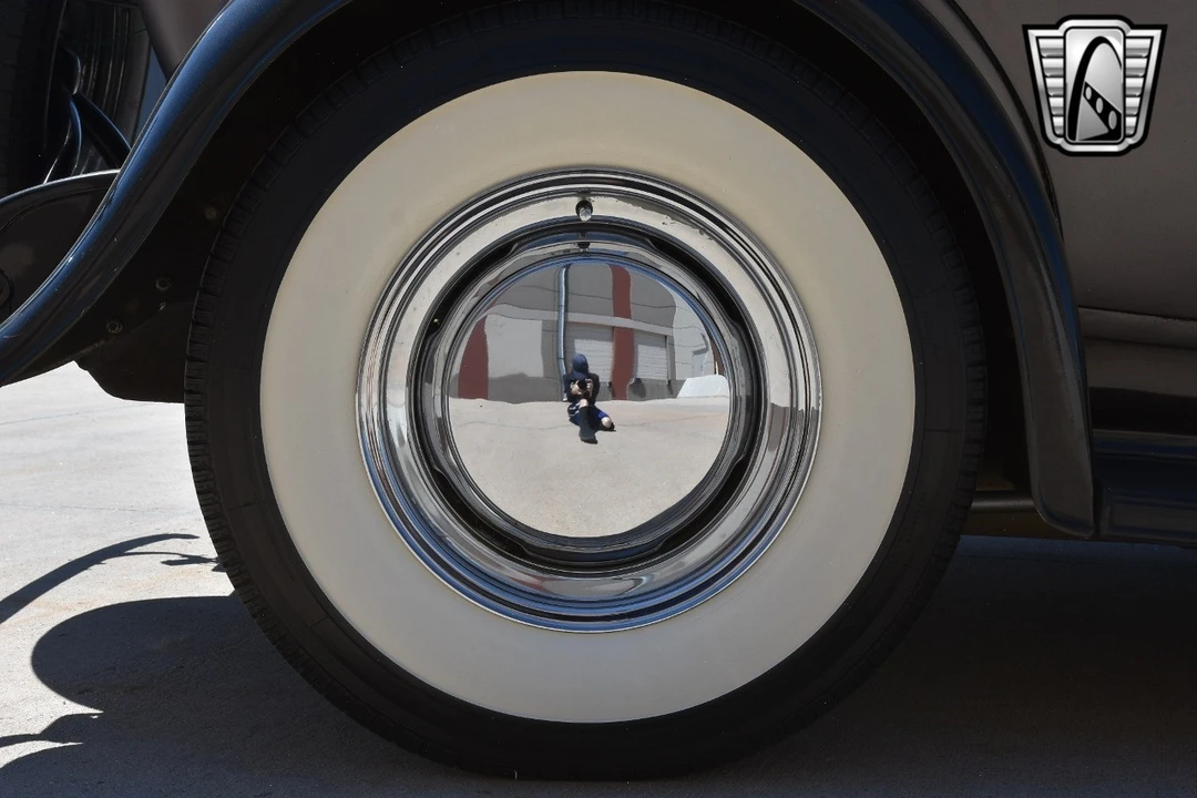 1932 Ford Model 18 & 40 - Image 13 of 21