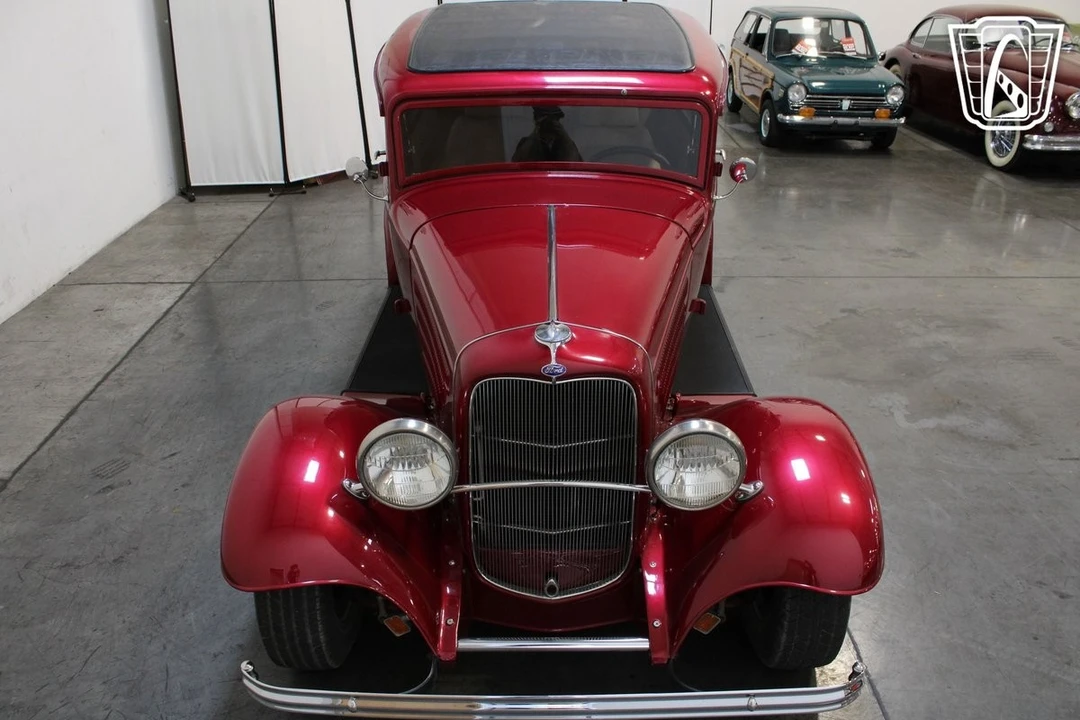 1932 Ford Model 18 & 40 - Image 8 of 12