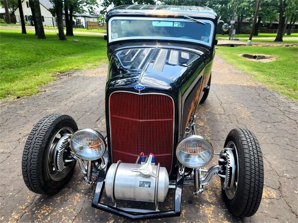 1932 Ford Model 18 & 40 - Image 8 of 13