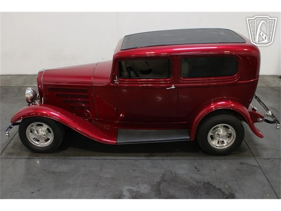1932 Ford Model 18 & 40 - Image 9 of 31
