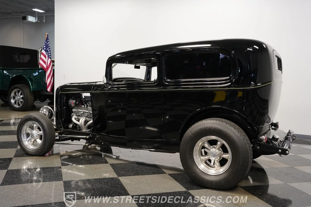 1932 Ford Model 18 & 40 - Image 9 of 12