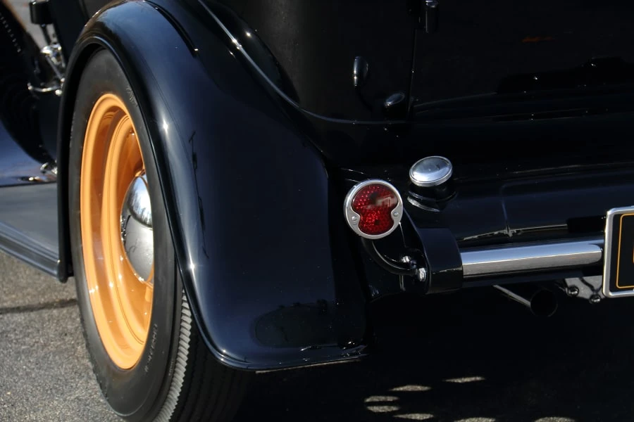 1932 Ford Model 18 & 40 - Image 9 of 29