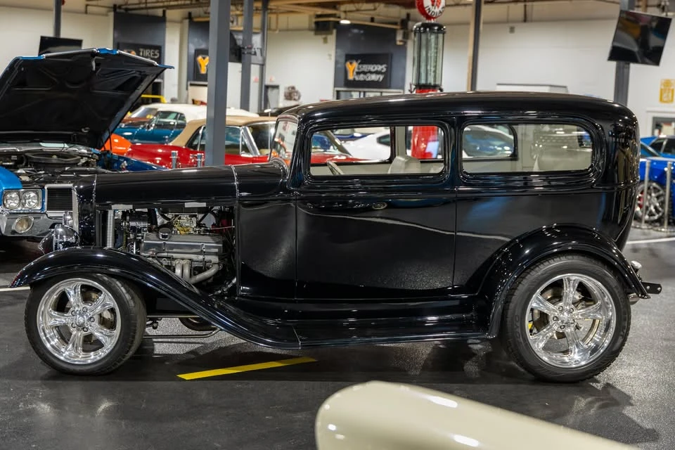 Ford Model 18 & 40 - Image 3 of 17