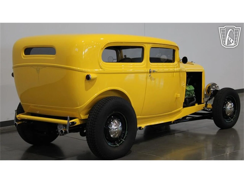 1932 Ford Model 18 & 40 - Image 16 of 31