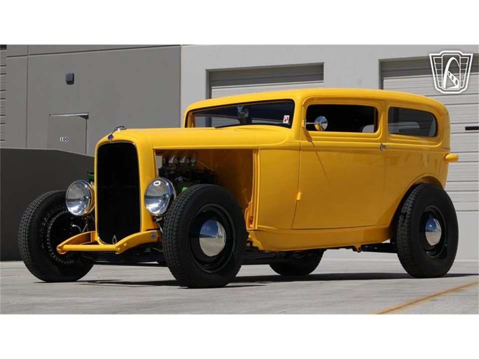 1932 Ford Model 18 & 40 - Image 2 of 31