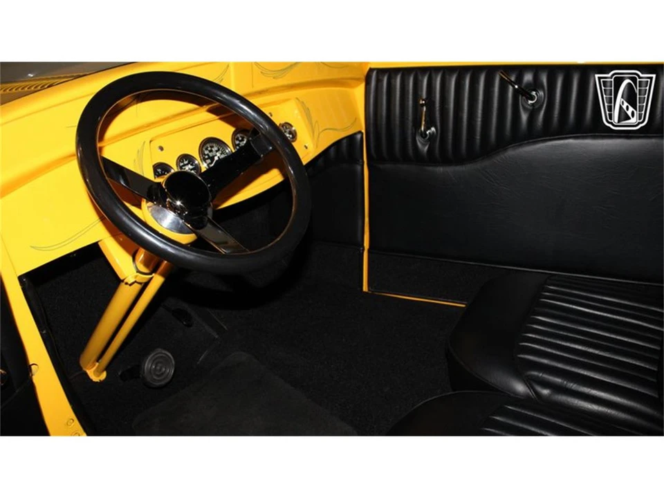 1932 Ford Model 18 & 40 - Image 29 of 31