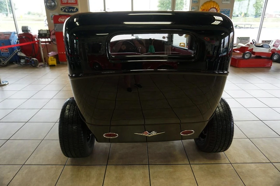 1932 Ford Model 18 & 40 - Image 11 of 31