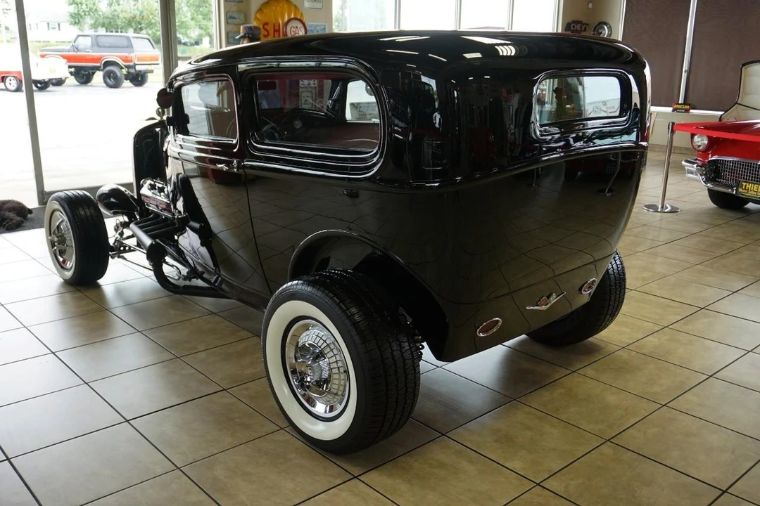 1932 Ford Model 18 & 40 - Image 10 of 31