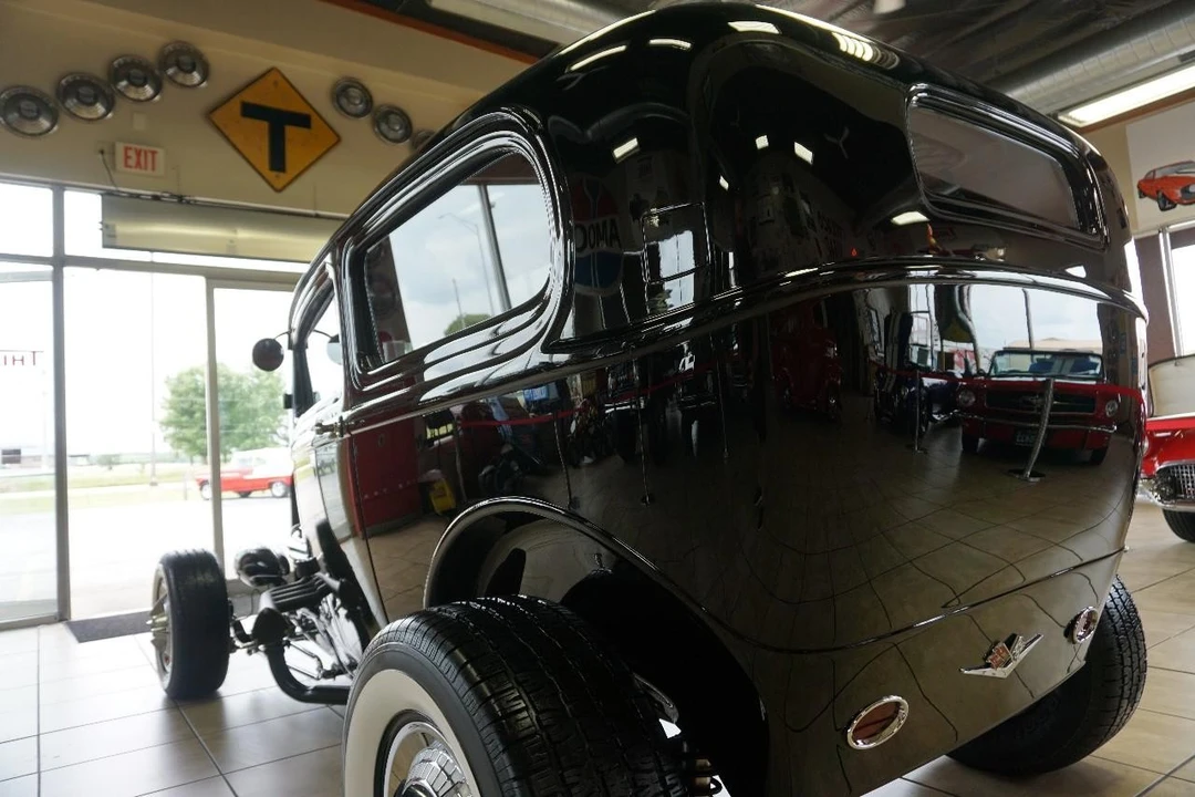 1932 Ford Model 18 & 40 - Image 23 of 31